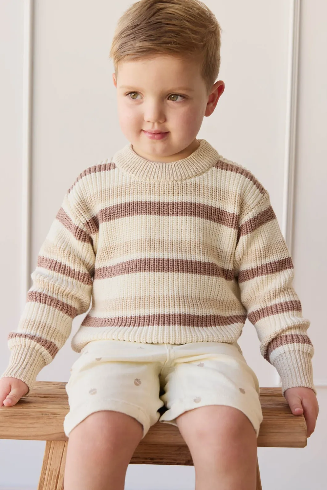 Noah Short - Acorns Tofu Natural
