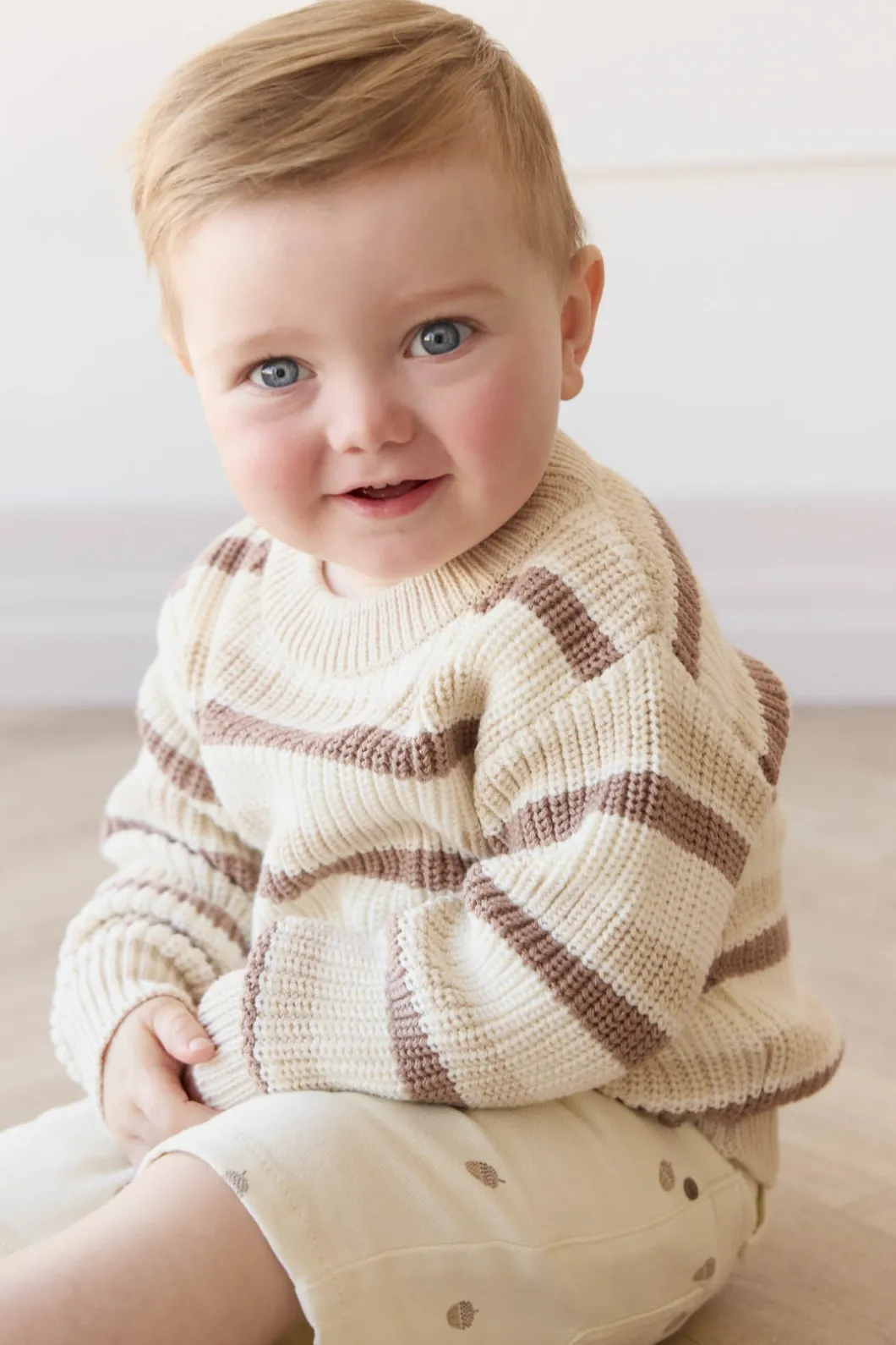 Noah Short - Acorns Tofu Natural