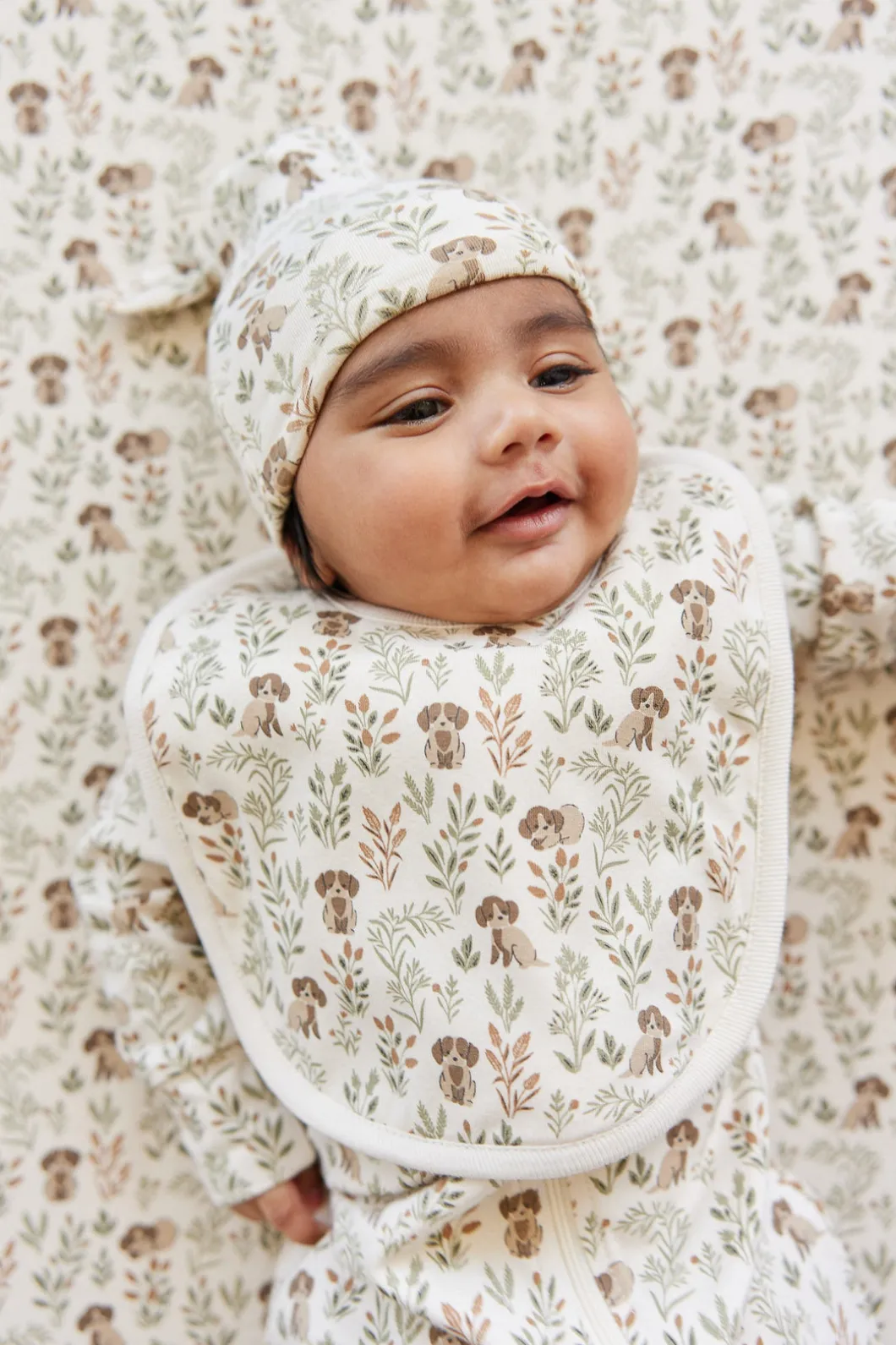 Organic Cotton Bib - Charlie's Backyard
