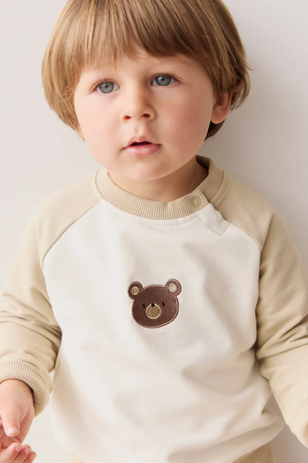 Organic Cotton Tao Sweatshirt - Biscuit/Cloud Bobbie Bear