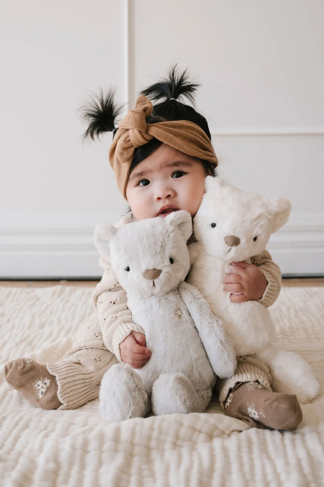 Snuggle Bunnies - George the Bear - Willow