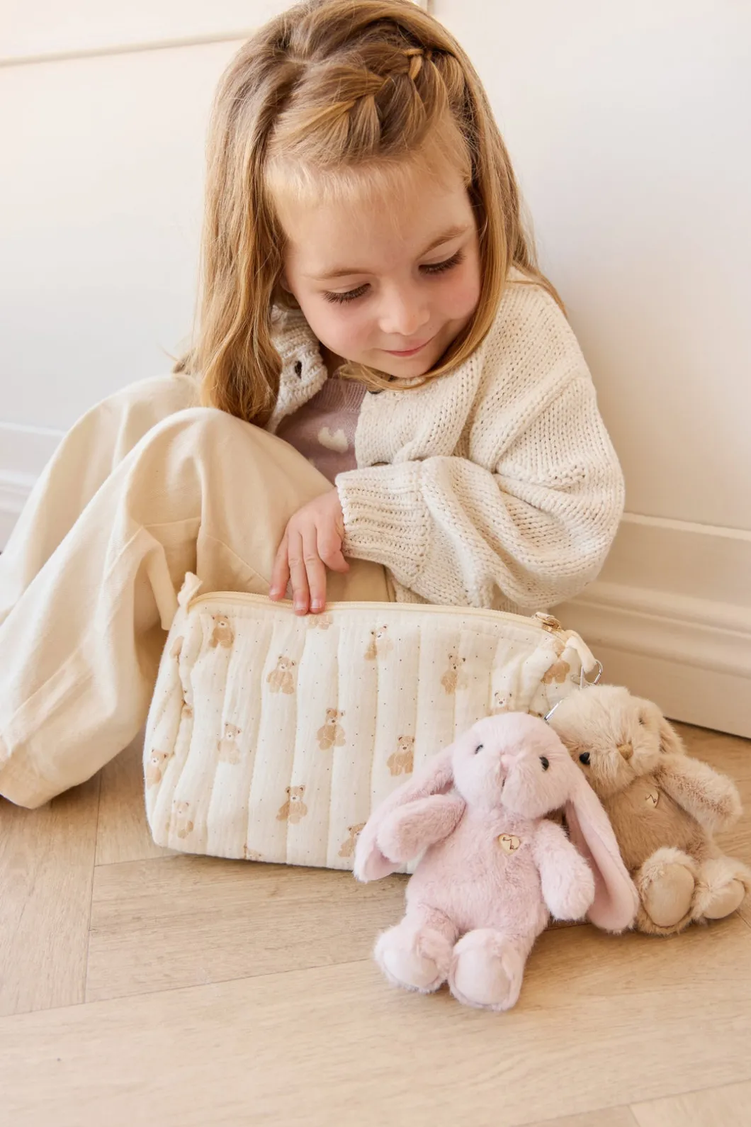 Snuggle Bunnies - Penelope Keyring - Blossom