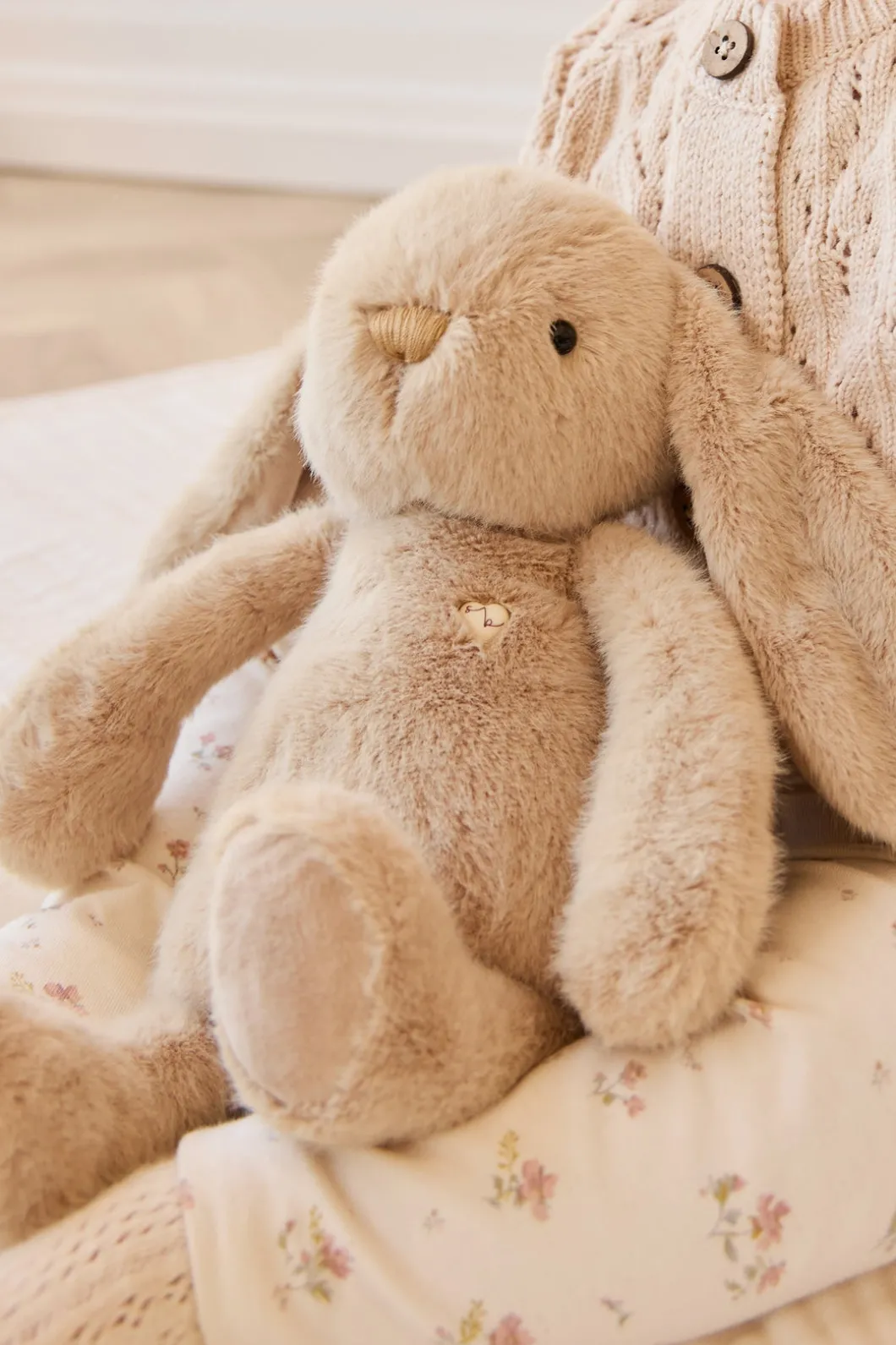 Snuggle Bunnies - Penelope - Caramel