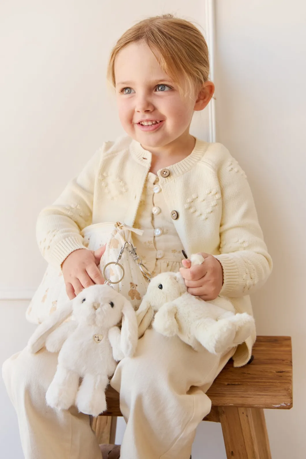 Snuggle Bunnies - Penelope Keyring - Marshmallow