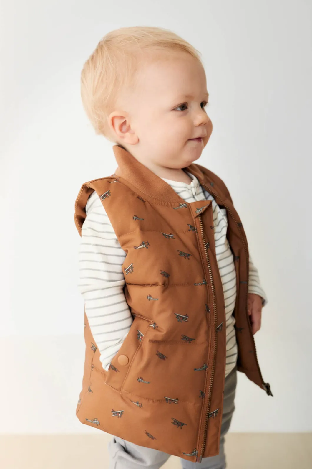 Taylor Vest - Avion Spiced