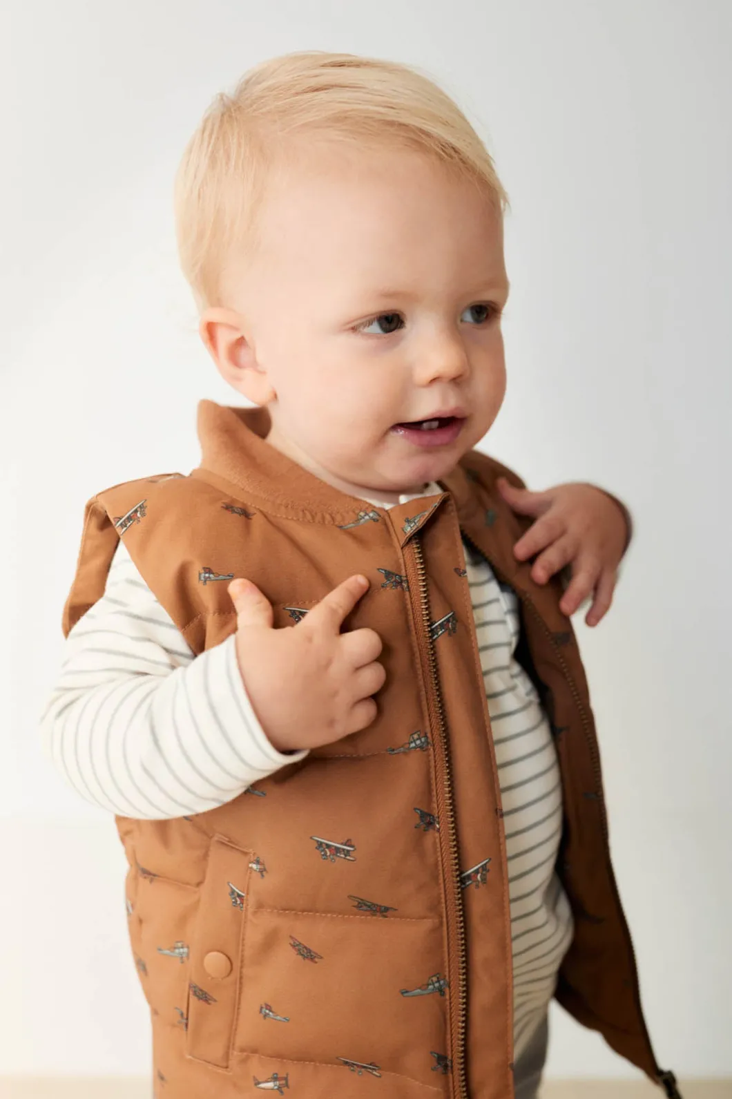 Taylor Vest - Avion Spiced